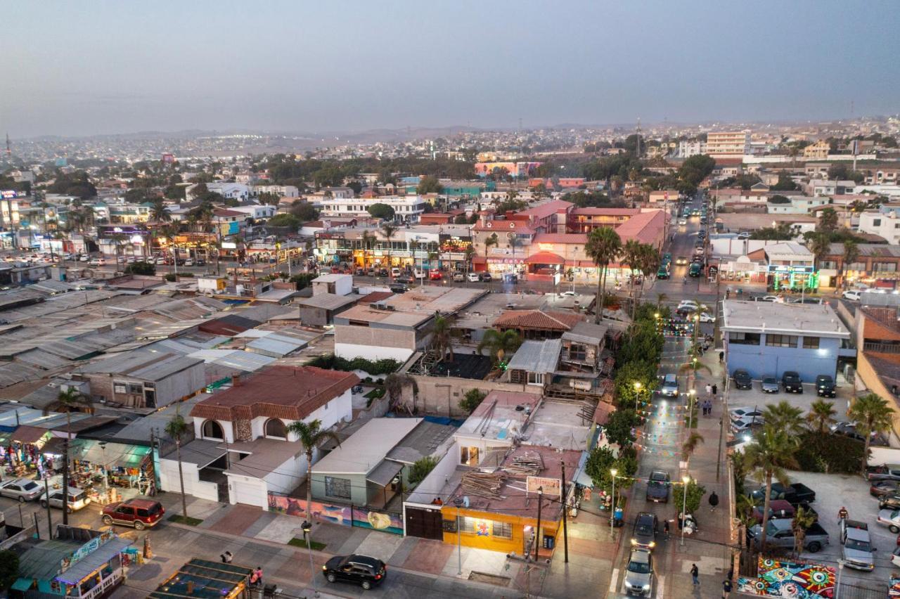 2 Br/ 1 Ba Home, Sleeps 10, 1 Min Walk To Rosarito Beach 外观 照片
