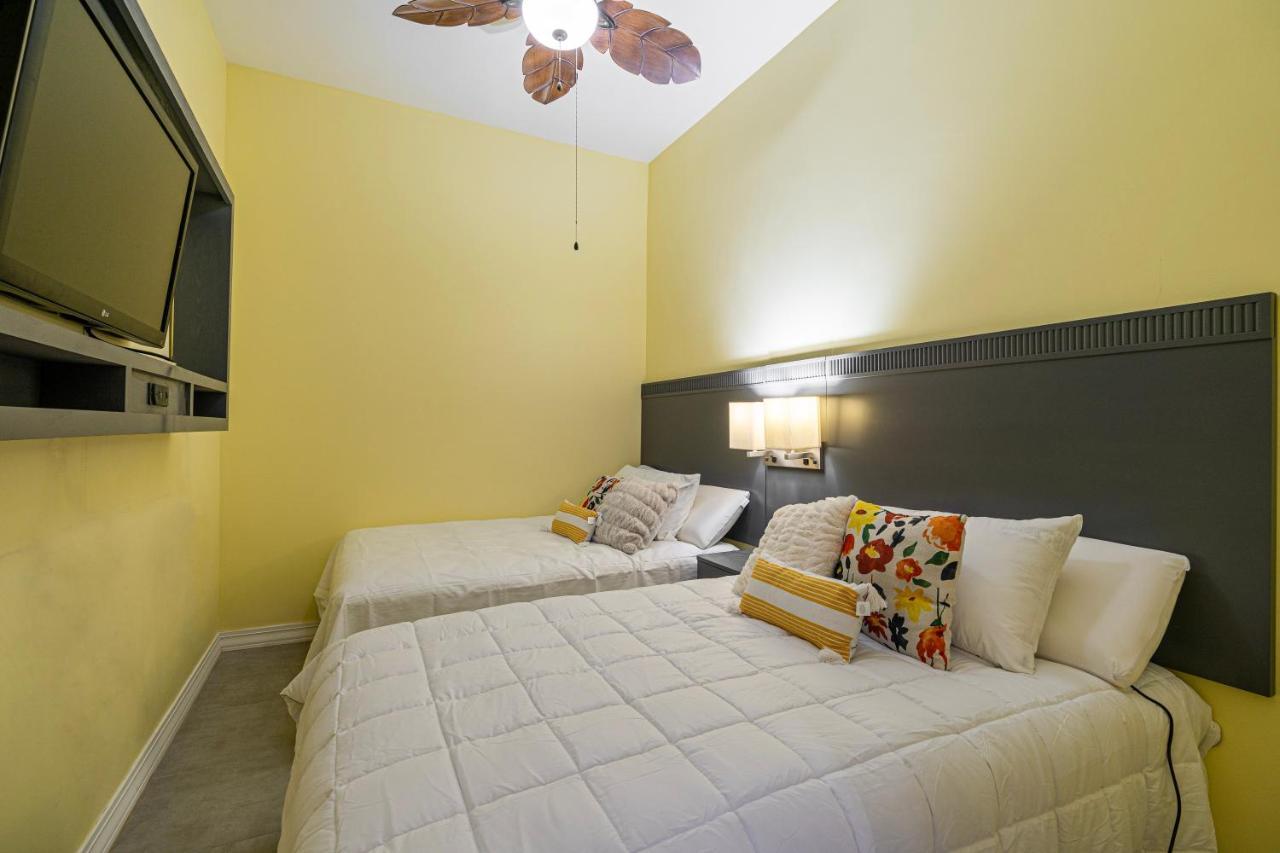 2 Br/ 1 Ba Home, Sleeps 10, 1 Min Walk To Rosarito Beach 外观 照片
